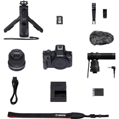 Creator kit EOS R50 black + RF-S 18-45mm IS STM