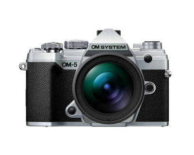 OM-5 Silver + 12-40 F2.8 PRO II