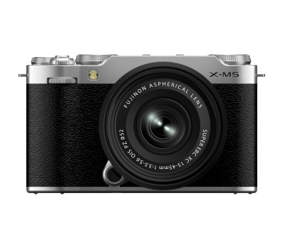 X-M5 Silver + XC 15-45mm F3.5-5.6 OIS